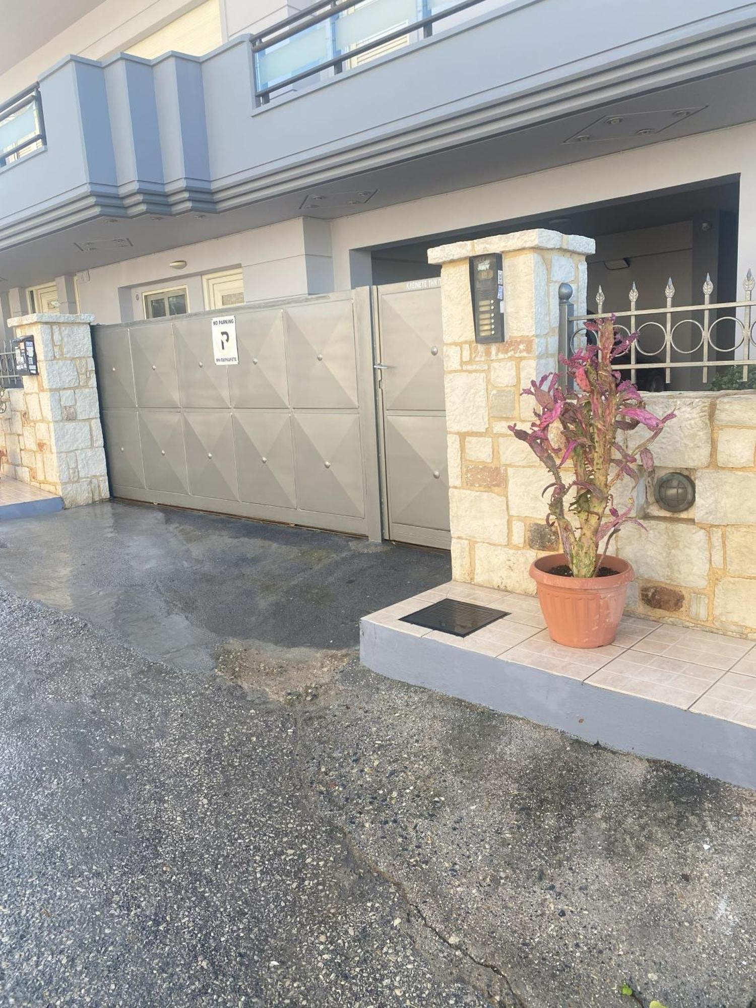 New Unique Apartment In Heraklion Exterior photo